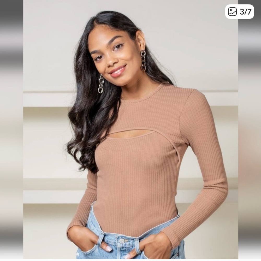 AGOLDE Lyza Rib Knit Cut Out Top